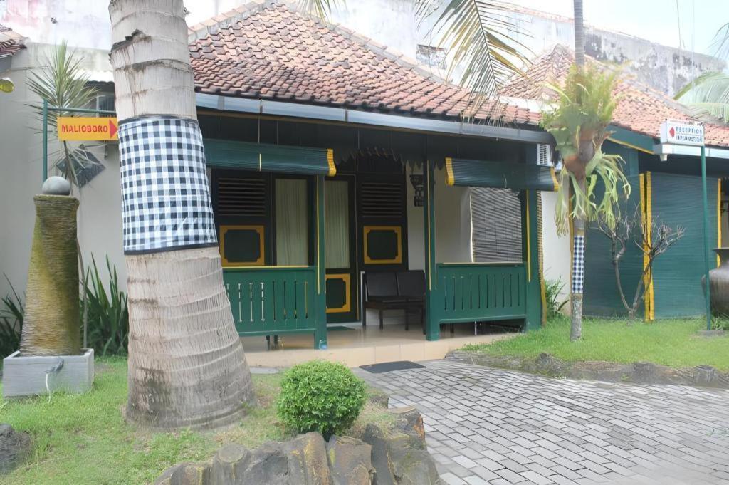 Hotel Batik Yogyakarta Kültér fotó