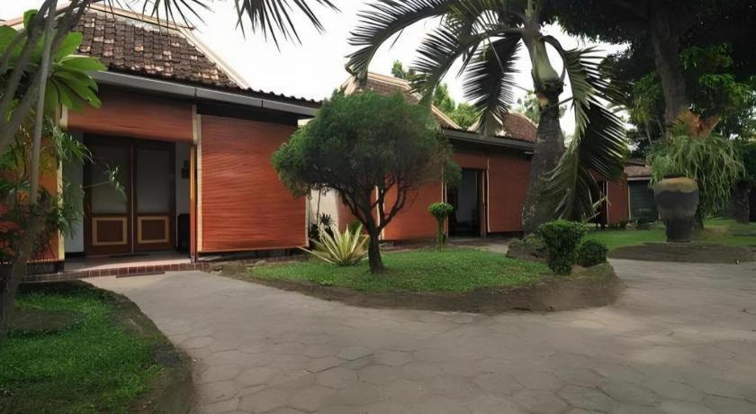 Hotel Batik Yogyakarta Kültér fotó
