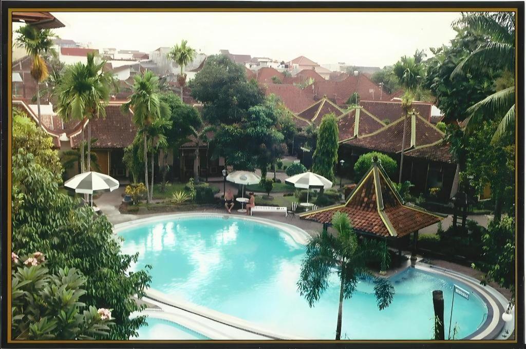 Hotel Batik Yogyakarta Kültér fotó